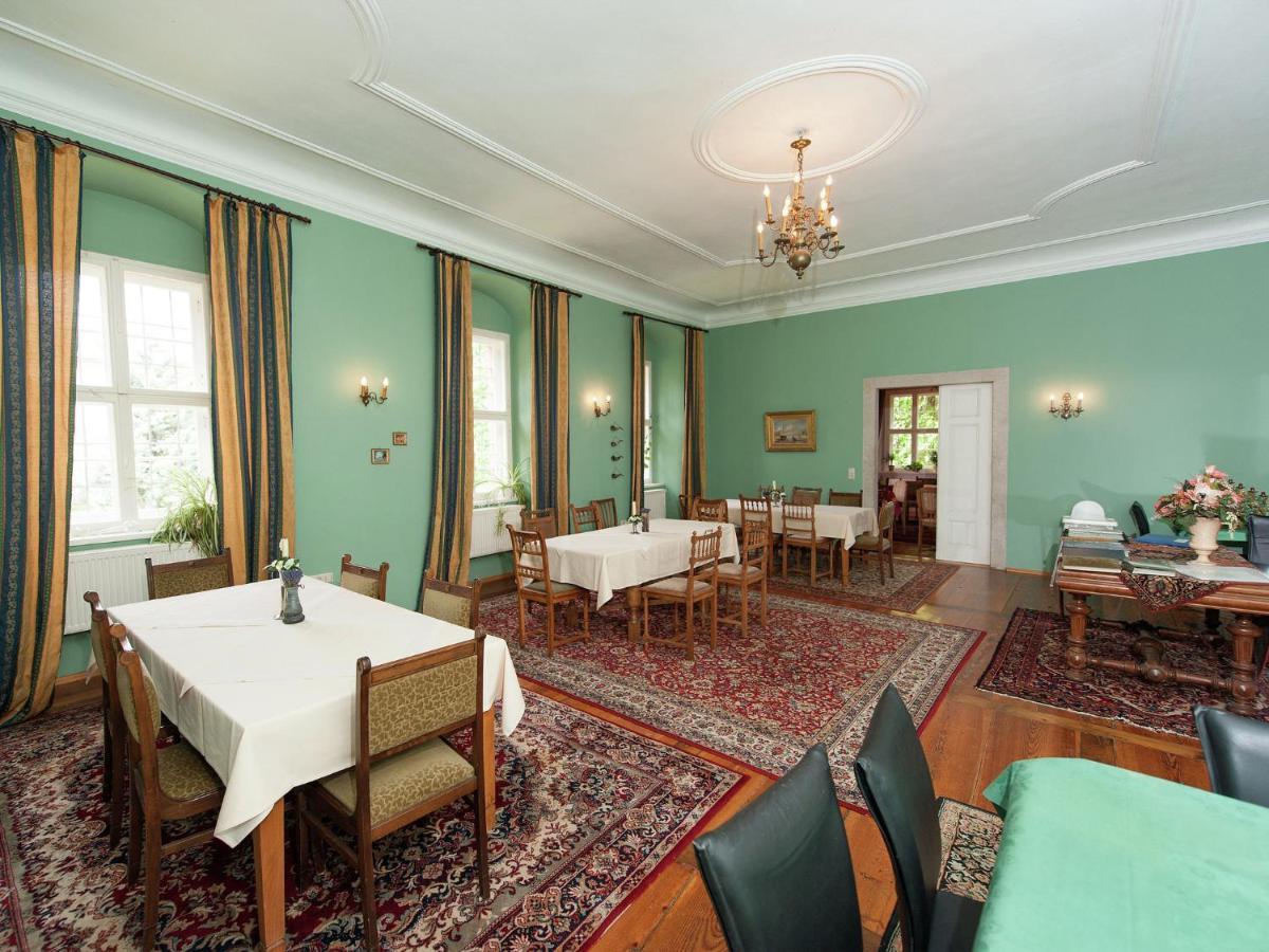 Vintage Apartment In Arzberg Triestewitz Exterior foto