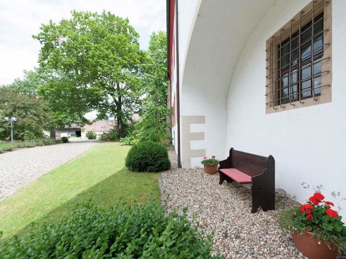 Vintage Apartment In Arzberg Triestewitz Exterior foto