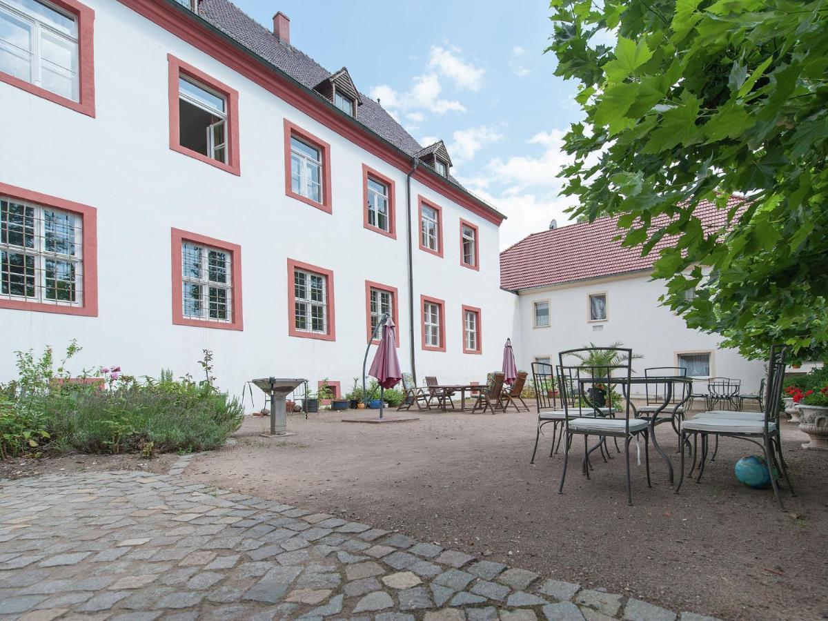 Vintage Apartment In Arzberg Triestewitz Exterior foto