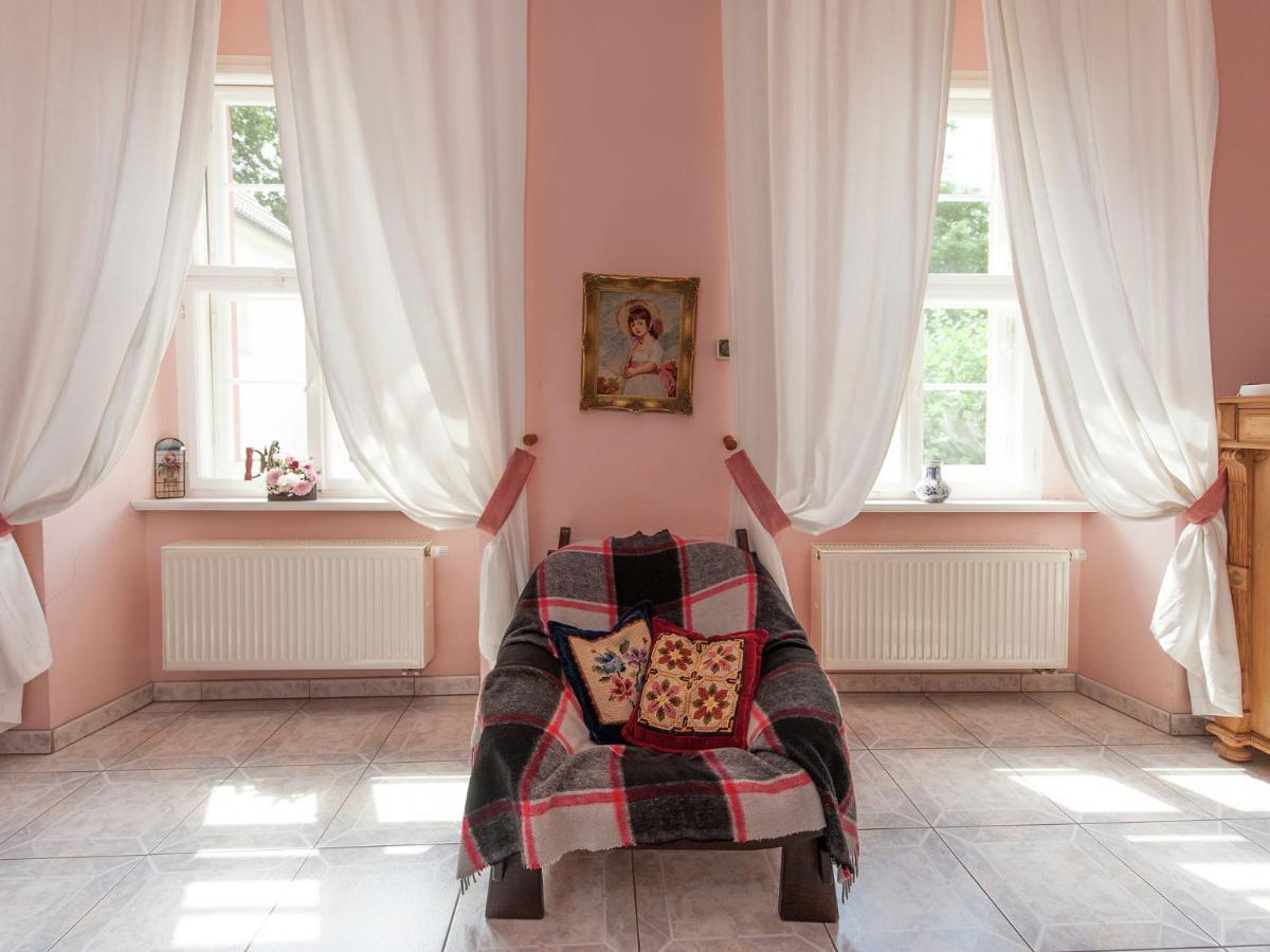 Vintage Apartment In Arzberg Triestewitz Exterior foto
