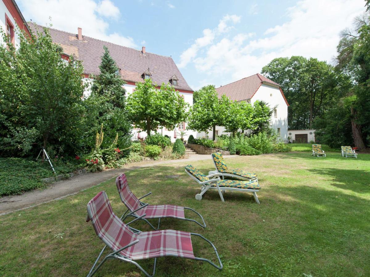 Vintage Apartment In Arzberg Triestewitz Exterior foto